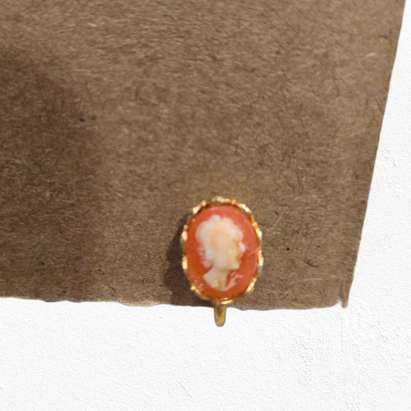 1960s Vintage Cameo Brooch & Clip-On Earrings Set Gold Tone Pink Costume Jewelry - Picture 4 of 8